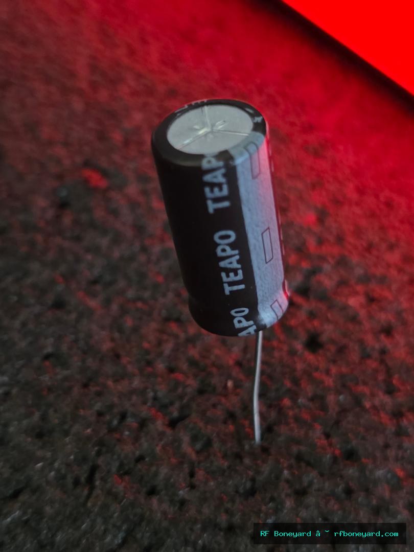 10-Pack Teapo 680uF 25V Taiwan-Made Radial Electrolytic Capacitors photo