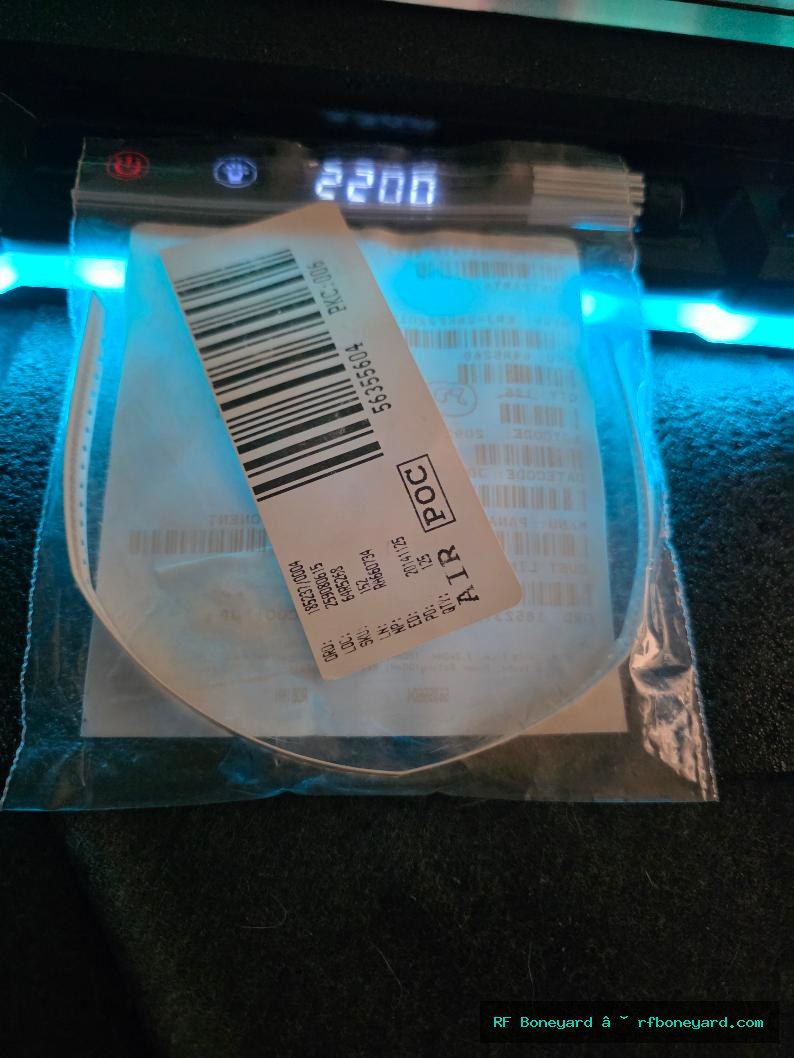 Panasonic ERJ-2RKF2201X 2.2k Ohm 1% 0402 SMD Thick Film Resistors - 80 Pieces photo