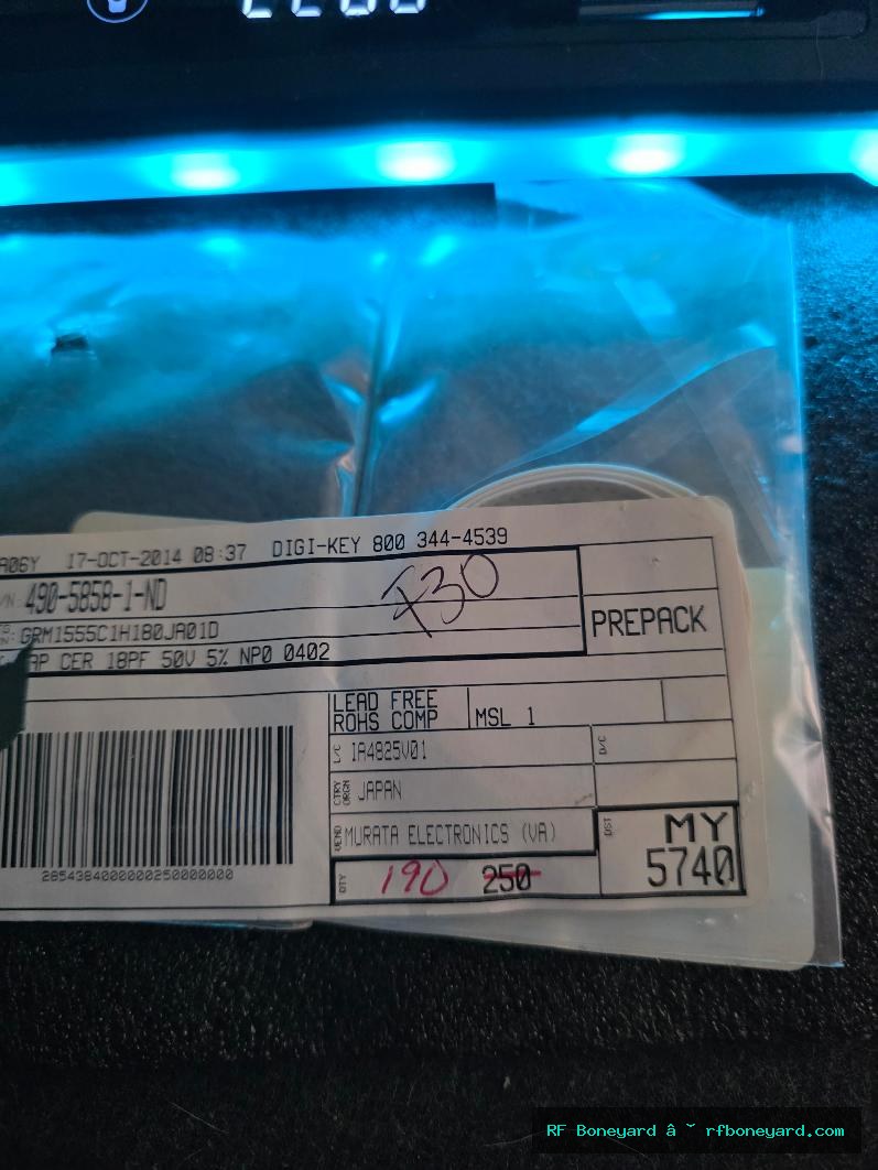 Murata GRM1555C1H180JA01D 18pF 50V 5% C0G NP0 0402 SMD Ceramic Capacitors 190 Pieces photo