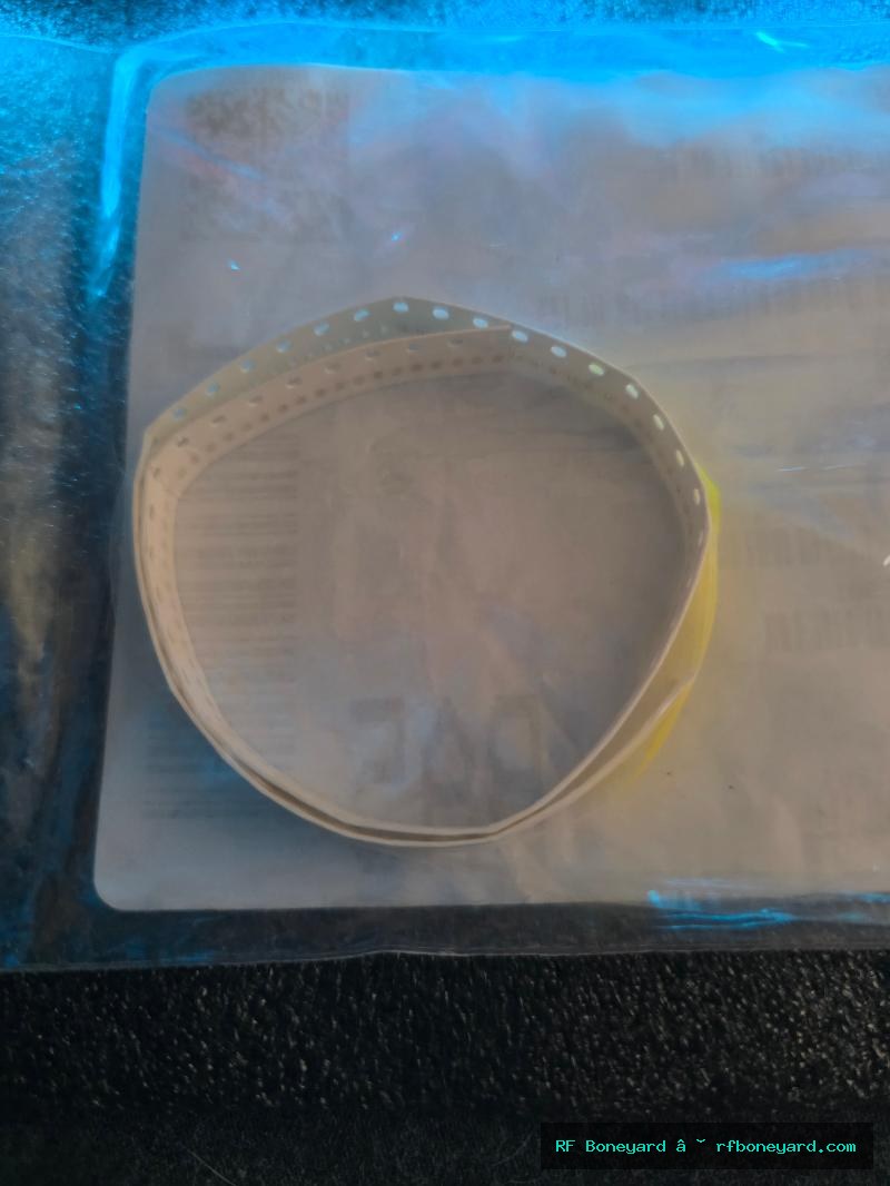 Panasonic ERJ-2RKF4022X 40.2k Ohm 1% 1/10W 0402 SMD Resistors 80 Pieces photo