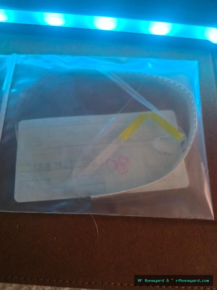 Yageo RC0402JR-070RL 0 ohm Jumper 1/16W 0402 SMD Thick Film Resistors 80 pcs photo