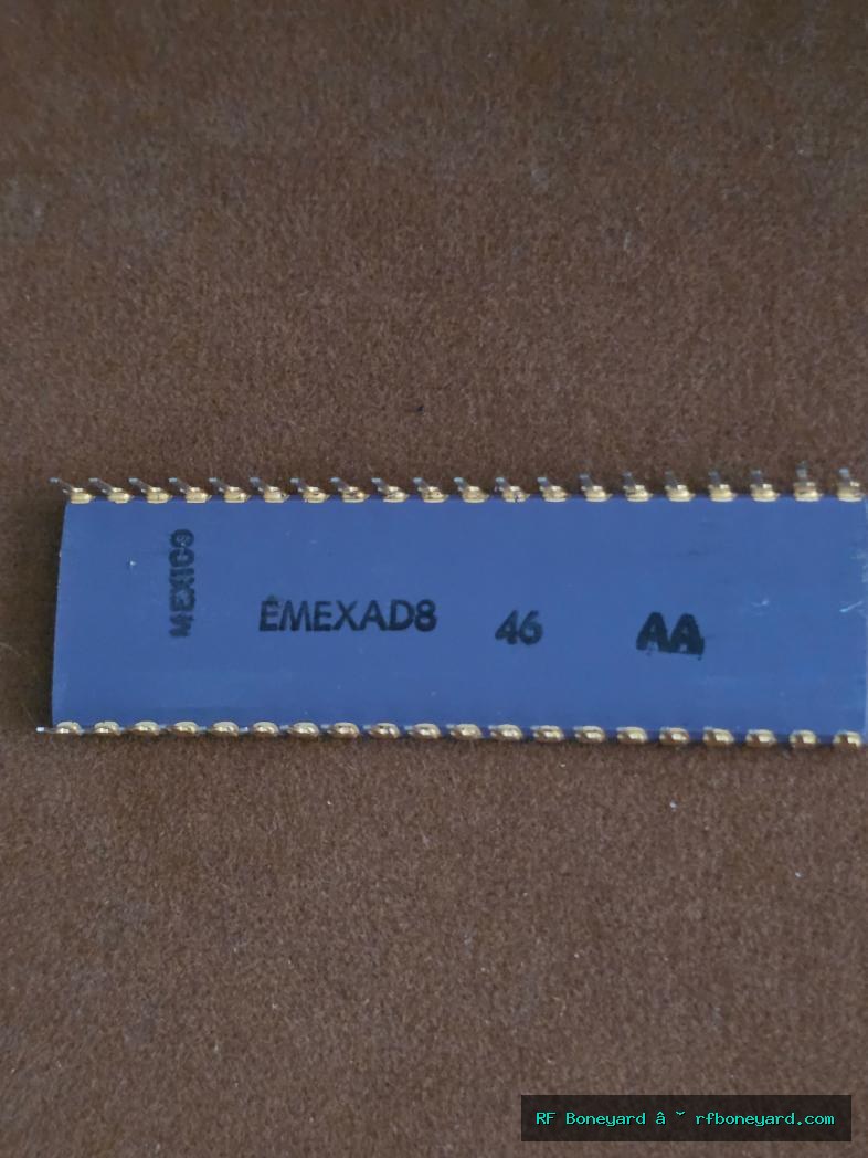 ZILOG Z80A-SIO/0 4 MHz SERIAL I/O CONTROLLER PURPLE CERAMIC DIP-40 GOLD PIN VINTAGE IC photo