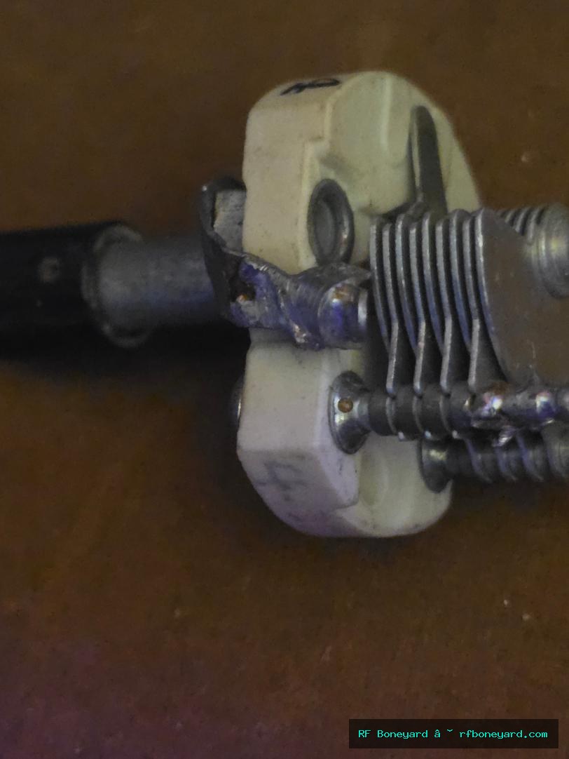 Sarkes Tarzian 15114 Vintage 112 pF Open Air Variable Tuning Capacitor photo