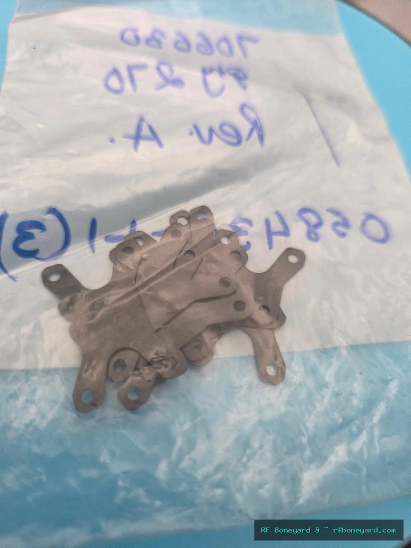 7 PCS NOS X-Shaped Stamped Metal Mounting Plates Approx 2 Inch Surplus Hardware photo