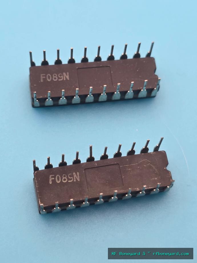 2 PCS Texas Instruments SN74LS241J Vintage Ceramic DIP20 Octal Buffer ICs photo