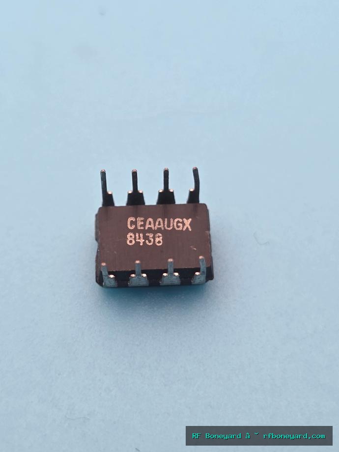 Maxim ICL7660CPA Vintage CMOS Voltage Converter 8-Pin DIP Obsolete photo