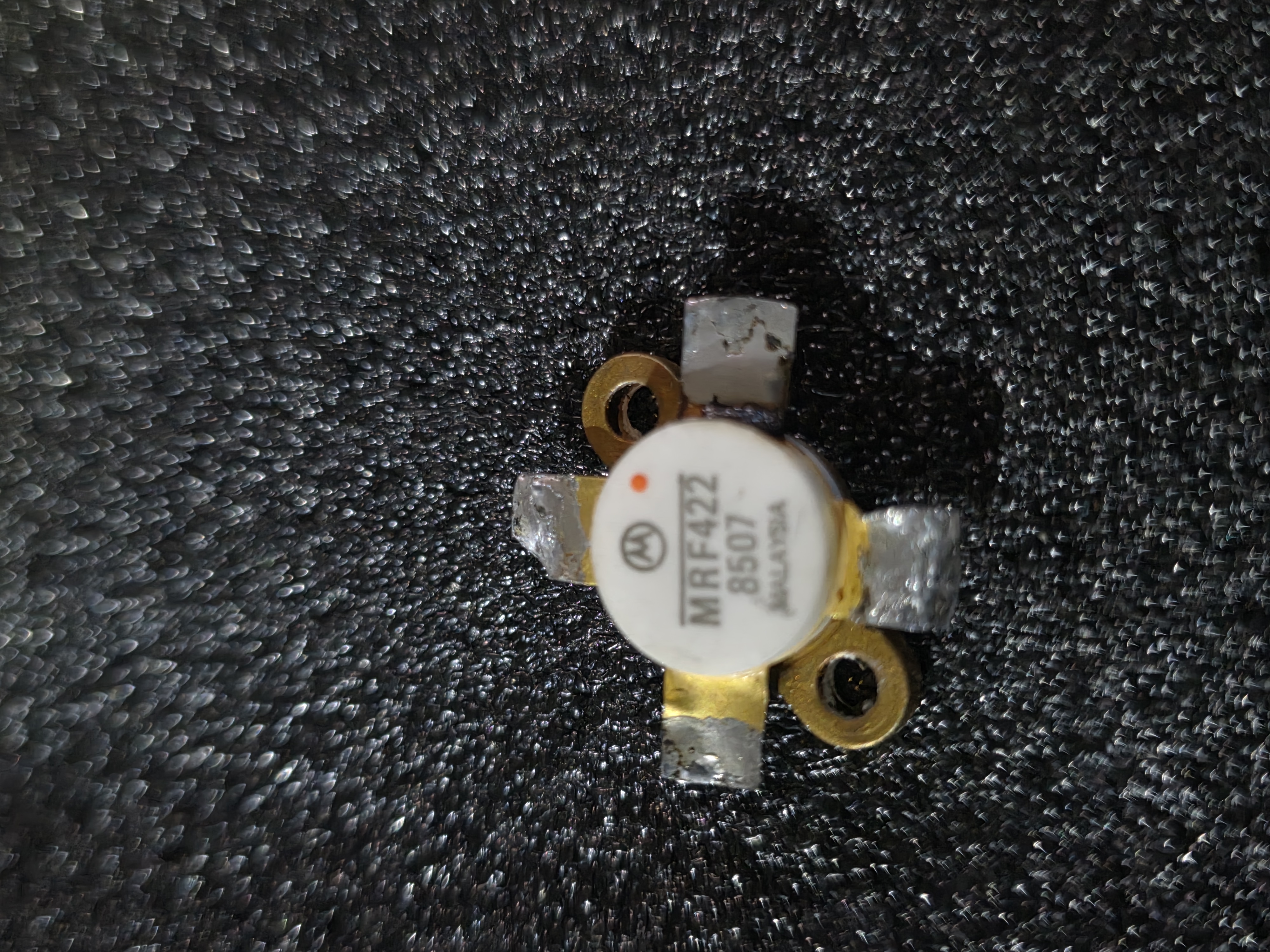 MRF422 NPN Silicon RF Power Transistor – 150W PEP HF Final