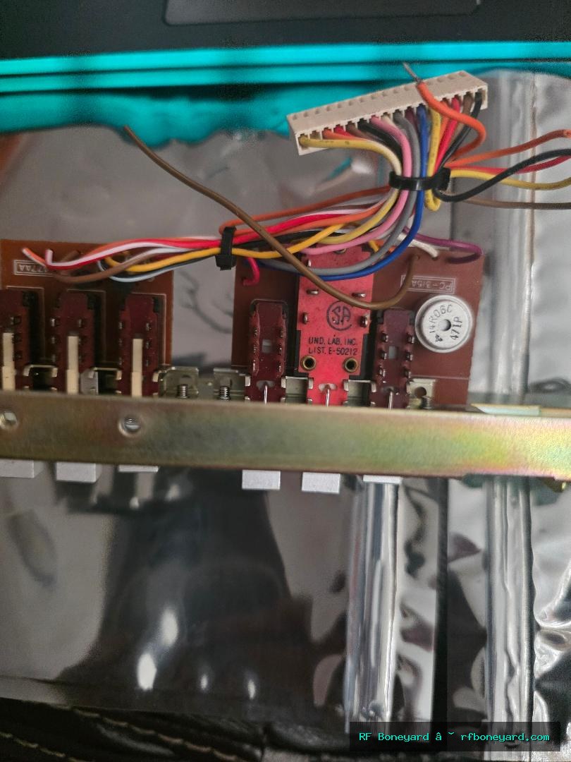 Cobra 2000GTL Front Faceplate Support Bracket with Clock / Frequency Counter Button Control Boards