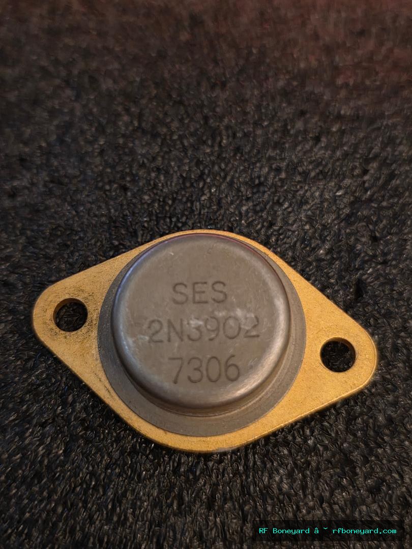 SES 2N3902 TO-3 Power Transistor Gold Base Vintage