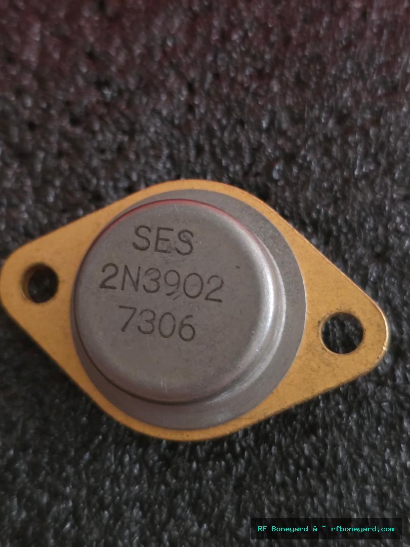 SES 2N3902 TO-3 Power Transistor Gold Base Vintage