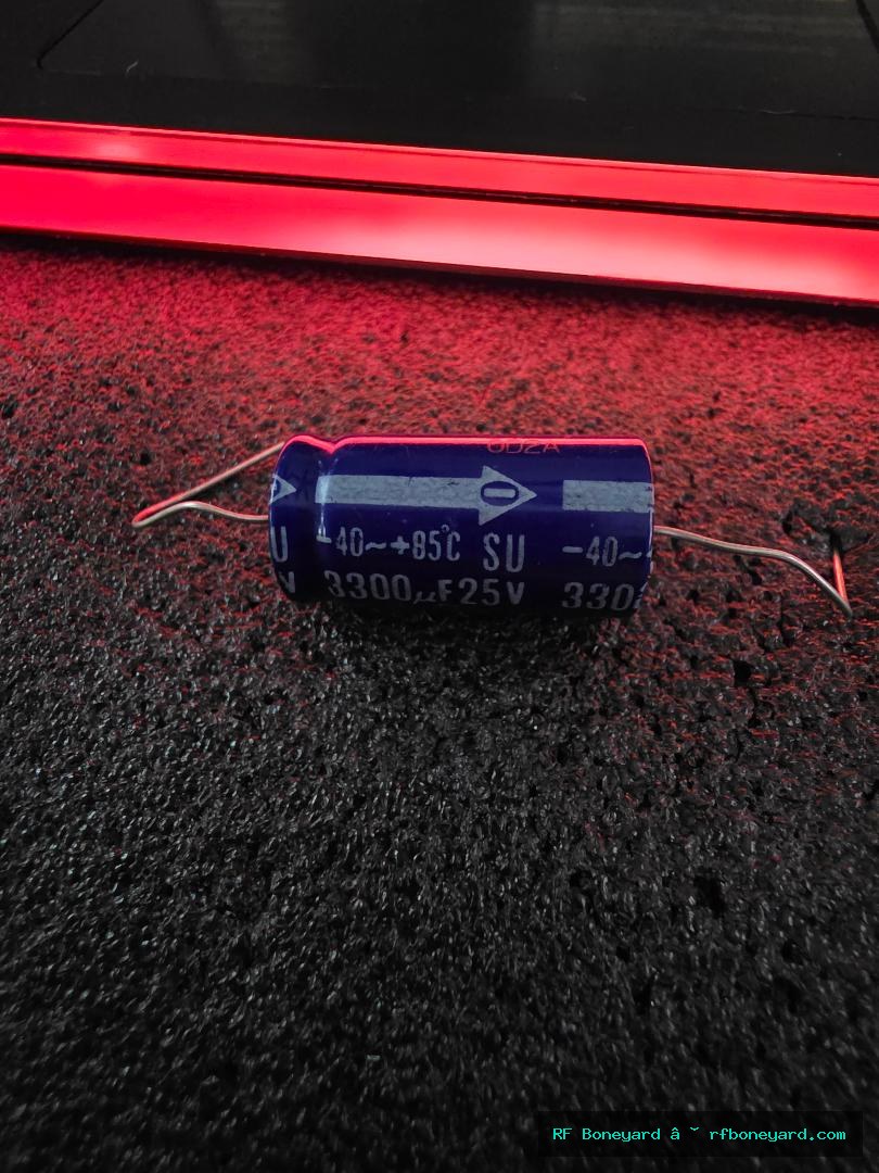 CE Japan SU 3300µF 25V 85°C Radial Electrolytic Capacitor 5-Pack