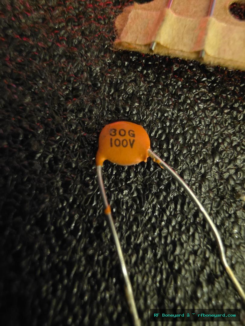10 Pack 30pF 100V Ceramic Disc Capacitors — 30G RF Tuning Oscillator Repair Caps
