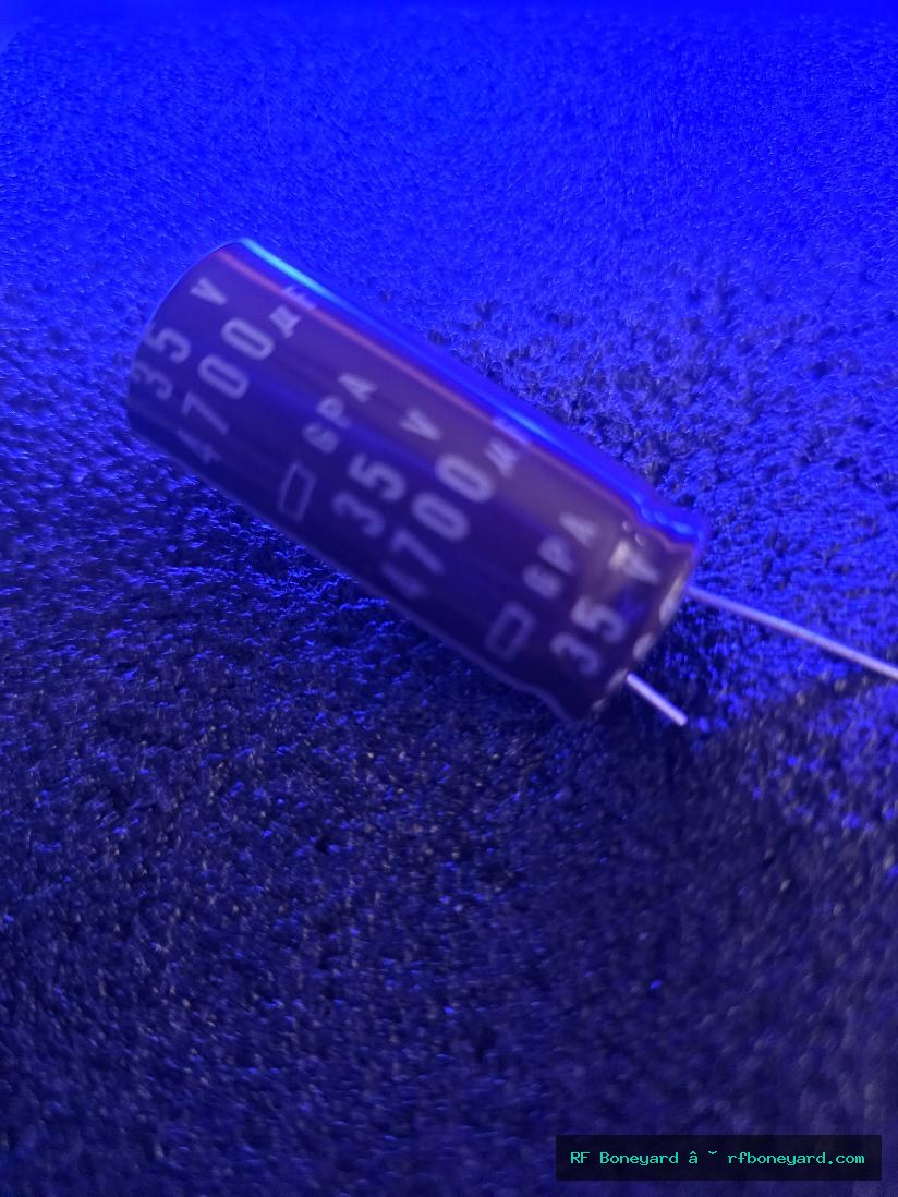 Chemi-Con GPA Series 4700µF 35V Radial Electrolytic Capacitors - 3 Pack