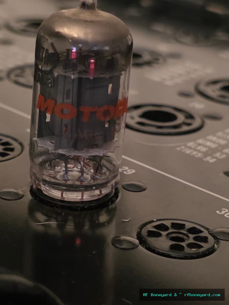 Vintage Motorola 12AX7A ECC83 Dual Triode Vacuum Tube -  Balanced B&K 747 Tested