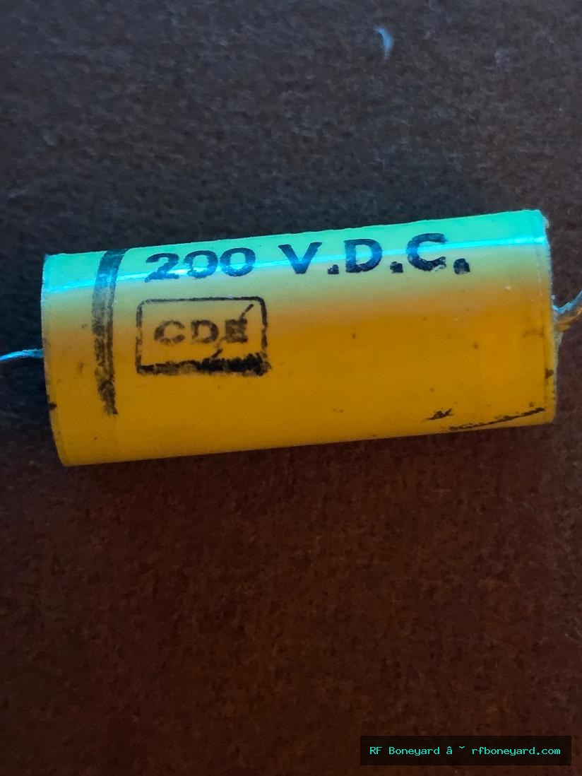 Cornell Dubilier CDE MMW2W1 1uF 200VDC Metallized Polyester Axial Capacitor Vintage 1pc
