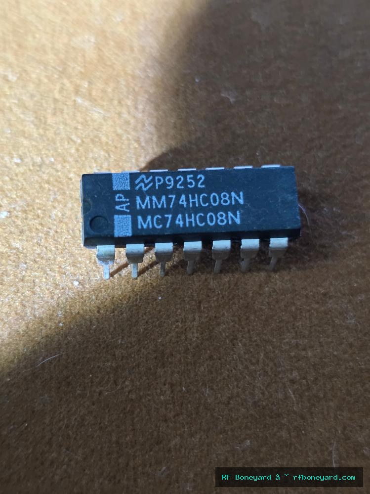 National Semiconductor MM74HC08N / MC74HC08N Quad 2-Input AND Gate CMOS Logic IC DIP-14 Vintage – 1 Piec