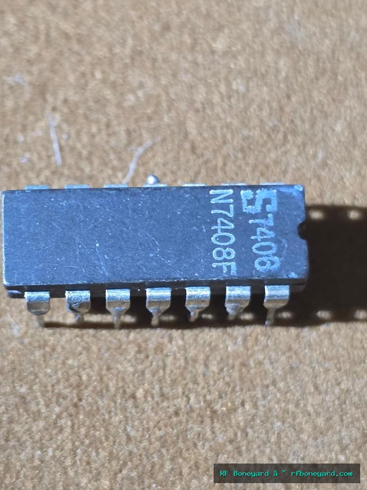Signetics N7408F 7408 Quad 2-Input AND Gate TTL Ceramic DIP-14 Vintage – 1 Piece