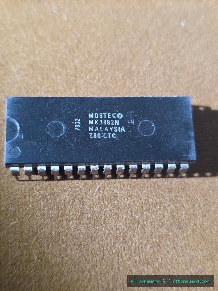 Mostek MK3882N Z80-CTC Counter Timer Circuit DIP-28 Vintage NOS Arcade Computer IC – 1 Piece