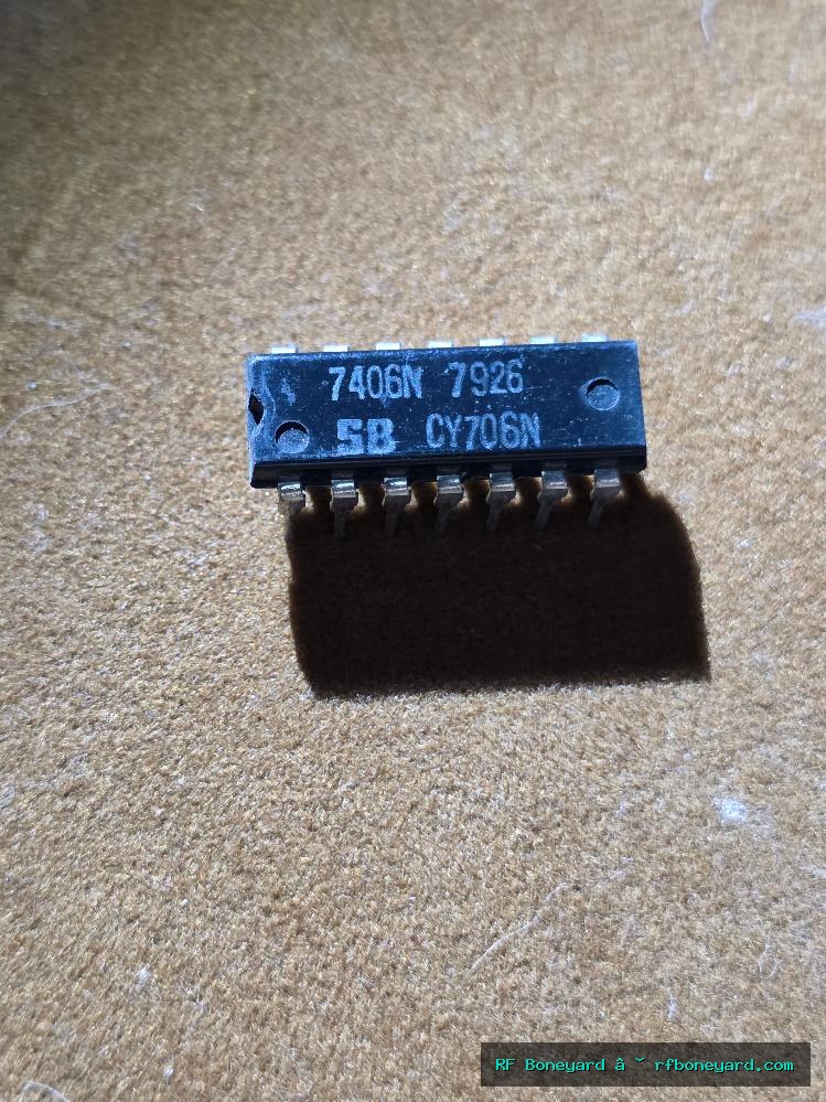 Signetics 7406N Vintage TTL Hex Inverter Open-Collector Buffer Driver DIP-14 1979 Arcade Logic IC