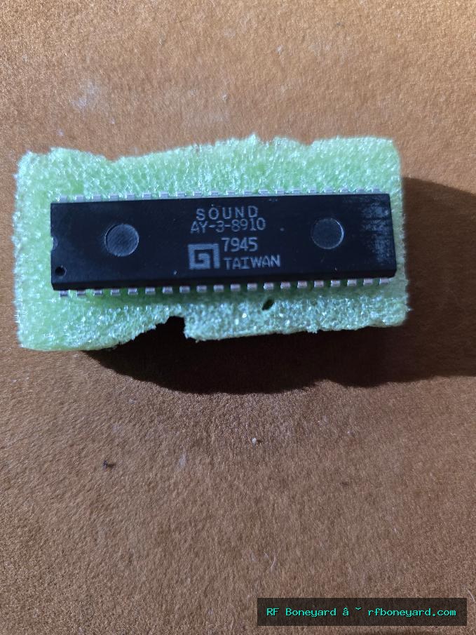 AY-3-8910 GENERAL INSTRUMENT 3-VOICE PROGRAMMABLE SOUND GENERATOR PSG 40-PIN DIP 1979