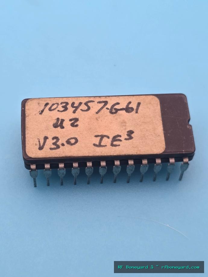 Vintage 24-Pin DIP IC 103457-661 U2 V3.0 Unidentified Programmed Chip
