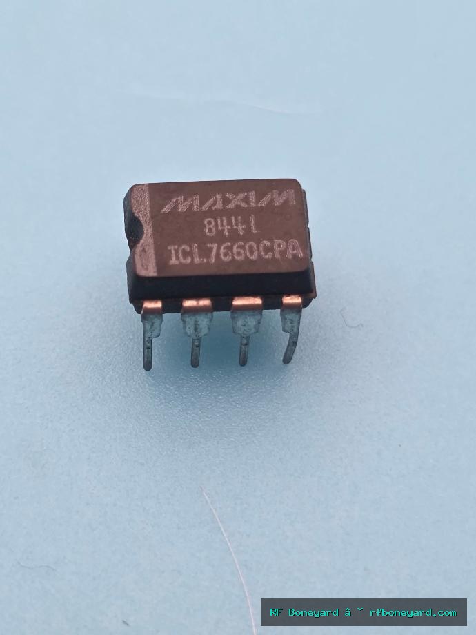 Maxim ICL7660CPA Vintage CMOS Voltage Converter 8-Pin DIP Obsolete